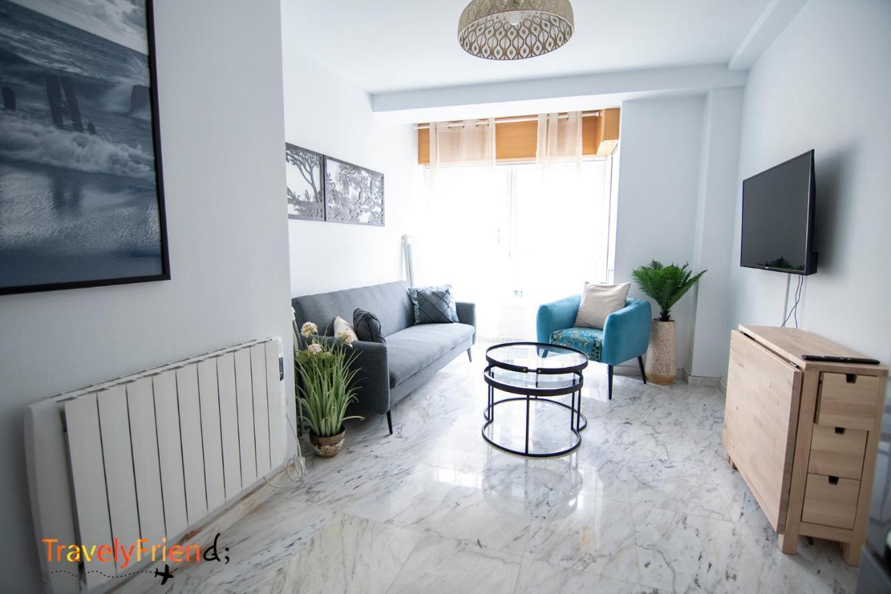 Bright Entire Apartment Saint-Jacques-de-Compostelle Extérieur photo
